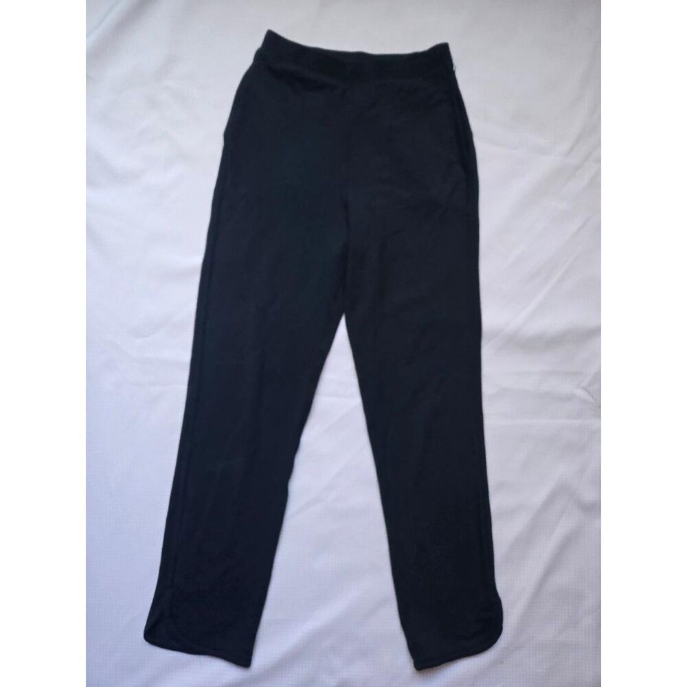 Lululemon Black Yoga Pants with Side Pockets & Hem Detail. Size 2